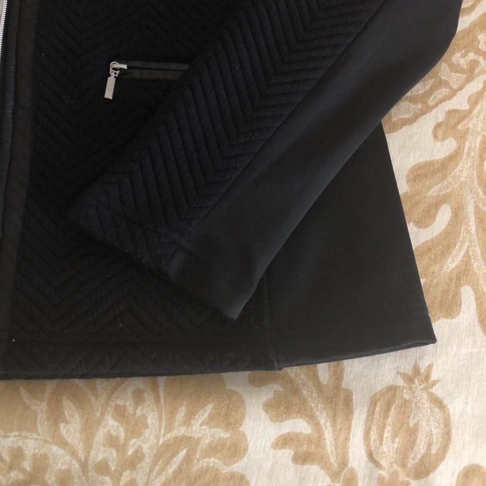 Lutha Jacket - Picture 7 of 15